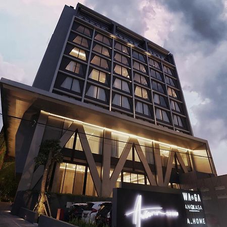 Awann Sewu Boutique Hotel And Suite Semarang Exterior foto