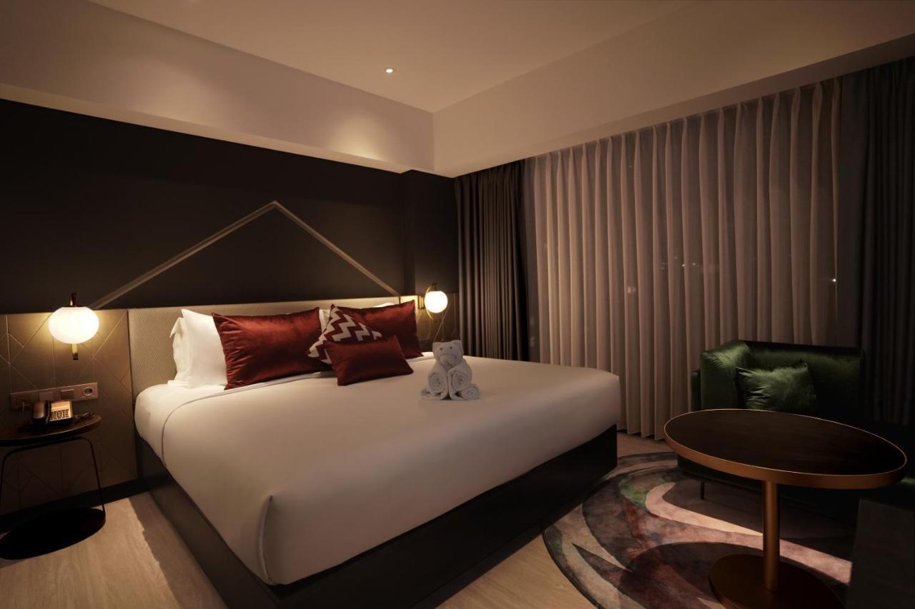 Awann Sewu Boutique Hotel And Suite Semarang Exterior foto