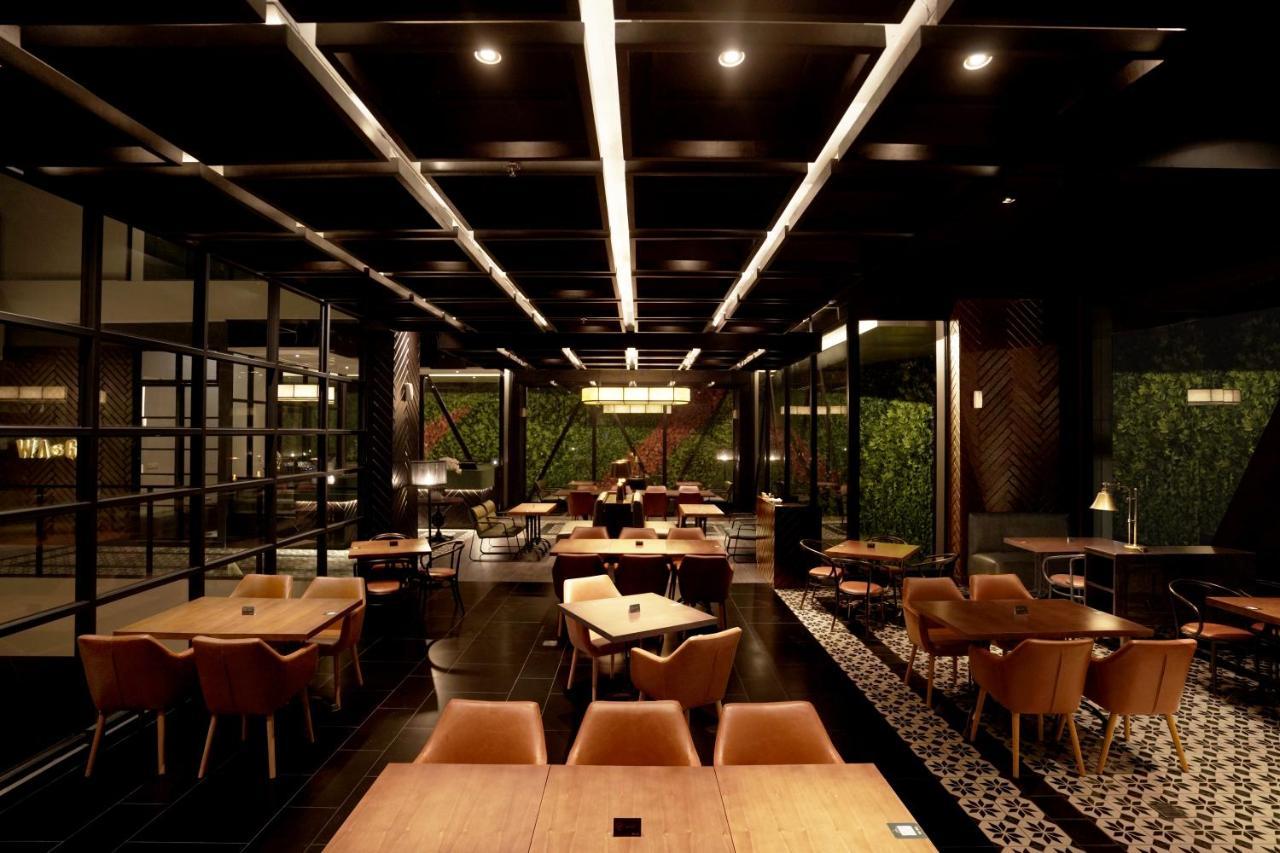 Awann Sewu Boutique Hotel And Suite Semarang Exterior foto