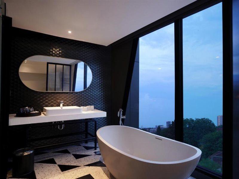 Awann Sewu Boutique Hotel And Suite Semarang Exterior foto