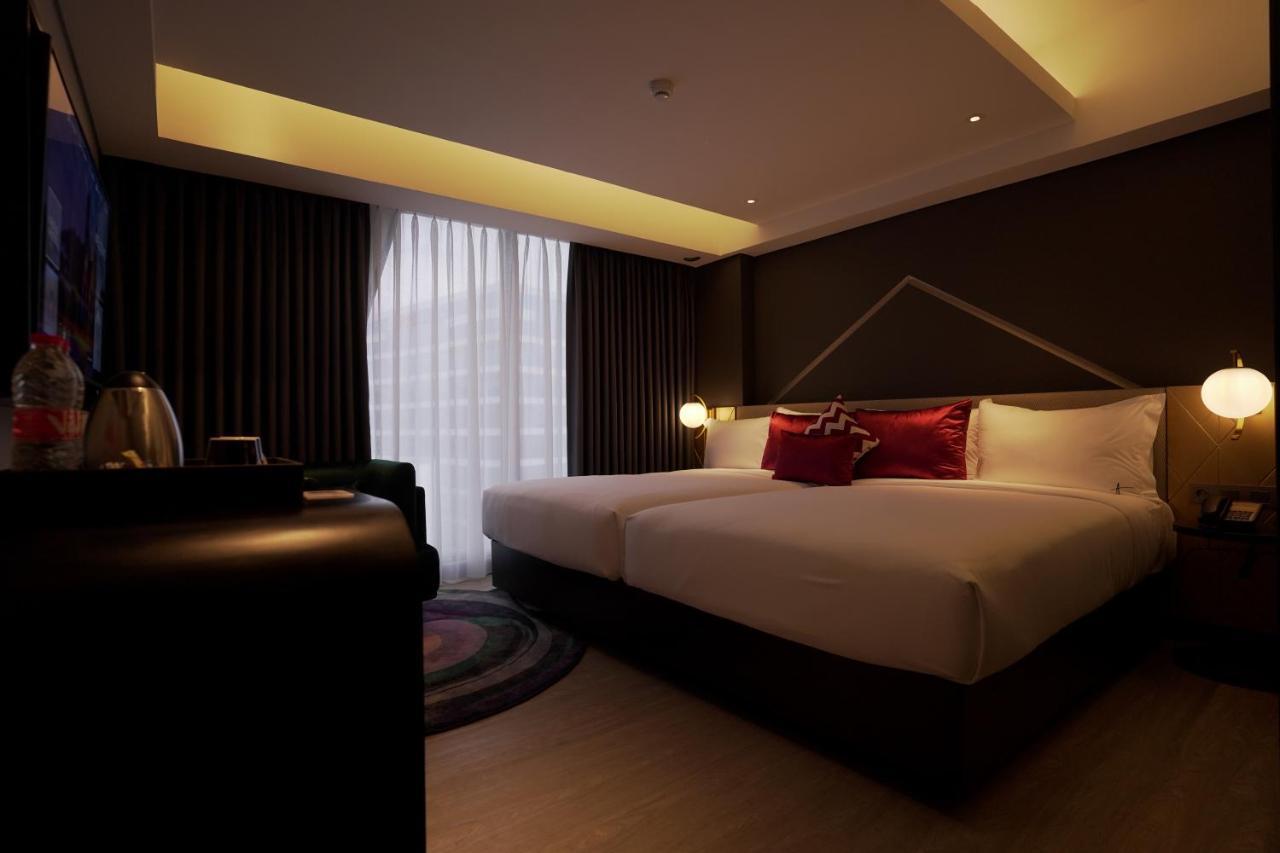 Awann Sewu Boutique Hotel And Suite Semarang Exterior foto