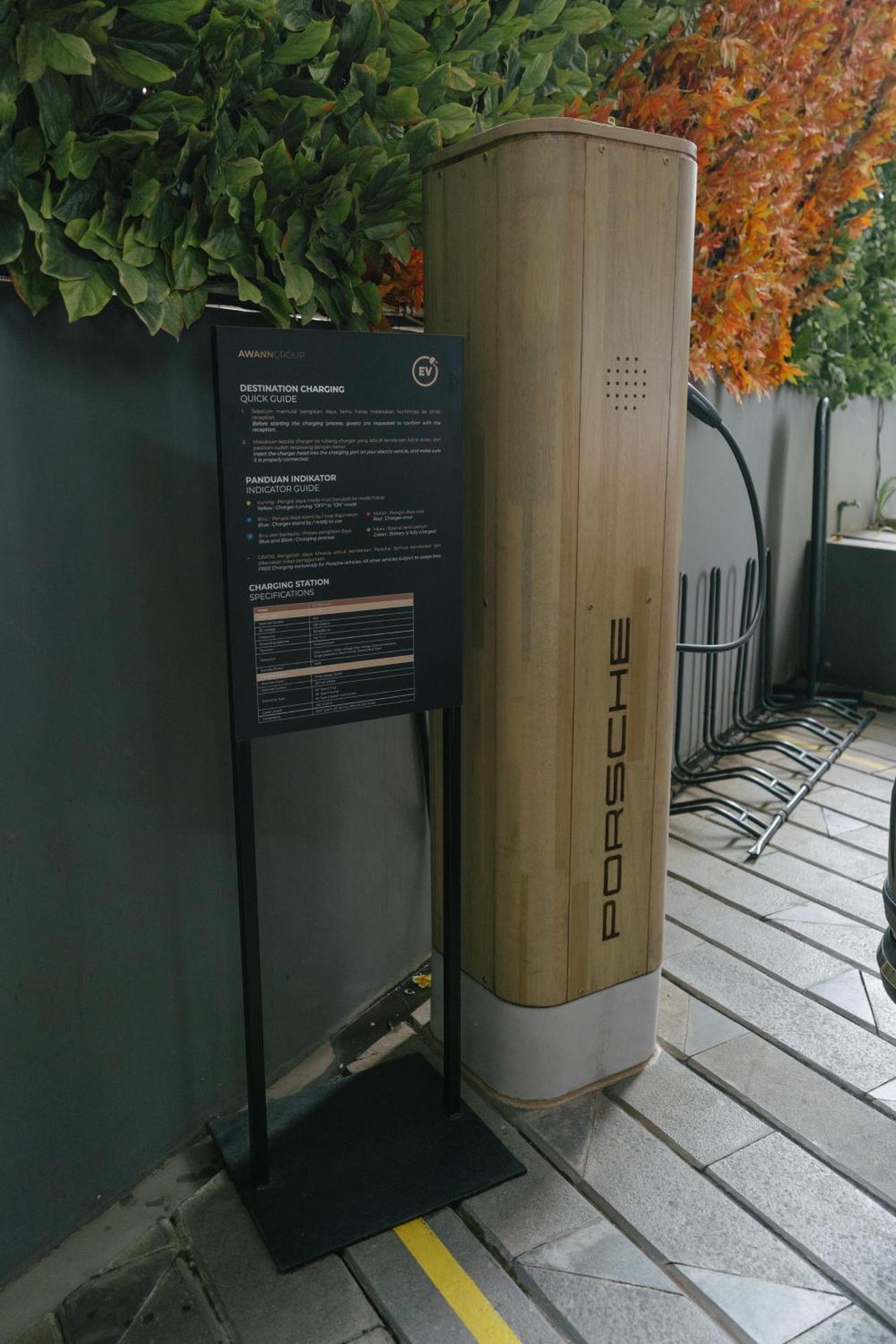 Awann Sewu Boutique Hotel And Suite Semarang Exterior foto